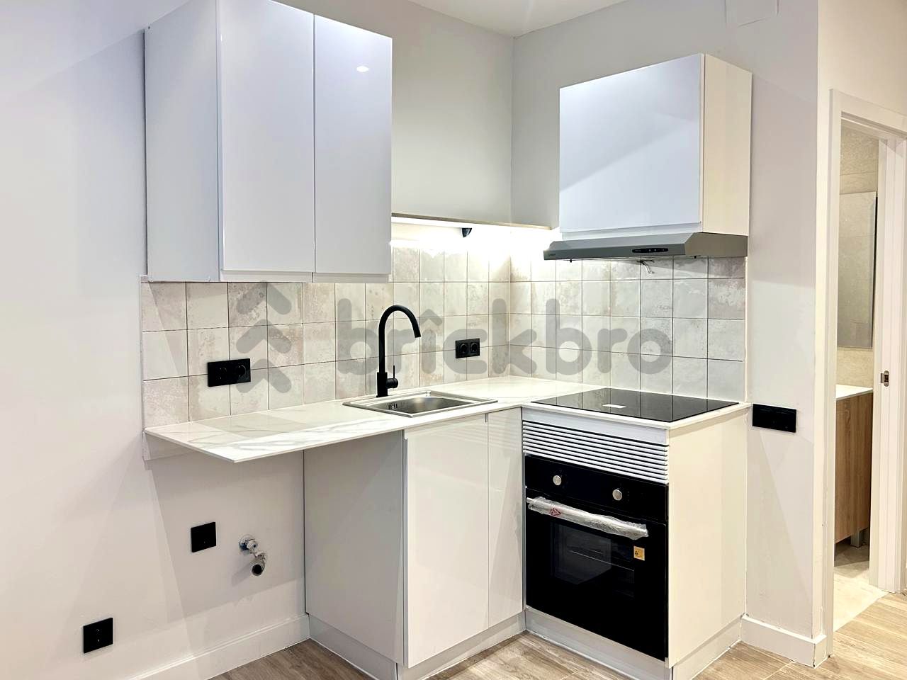 Estudio en venta en Carrer de Montanyans, Sant Pere, Sta. Caterina i la Ribera, Ciutat Vella