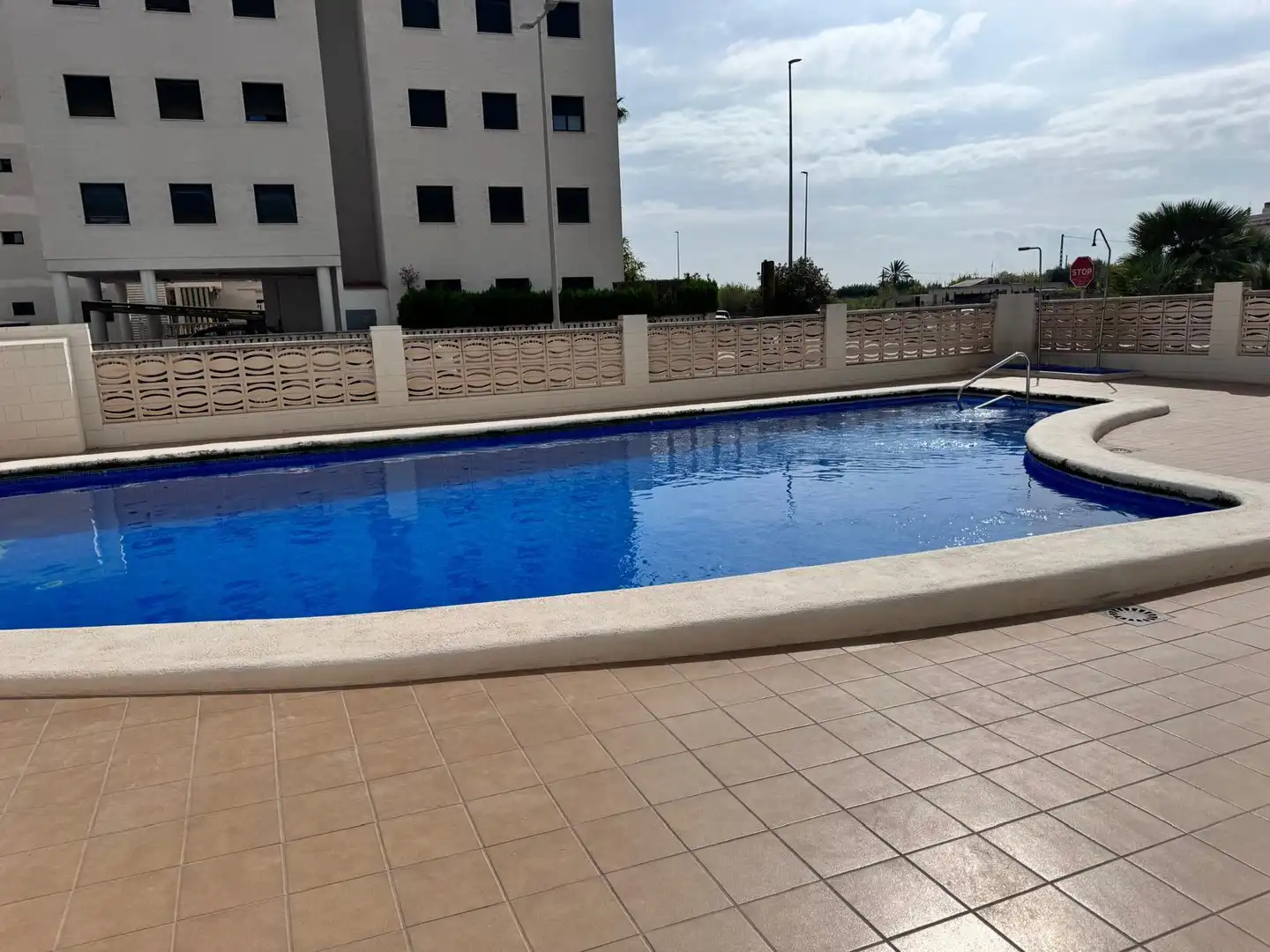 Swimming pool of Apartments for sale in Piles  with Air Conditioner, Private garden and Swimming Pool