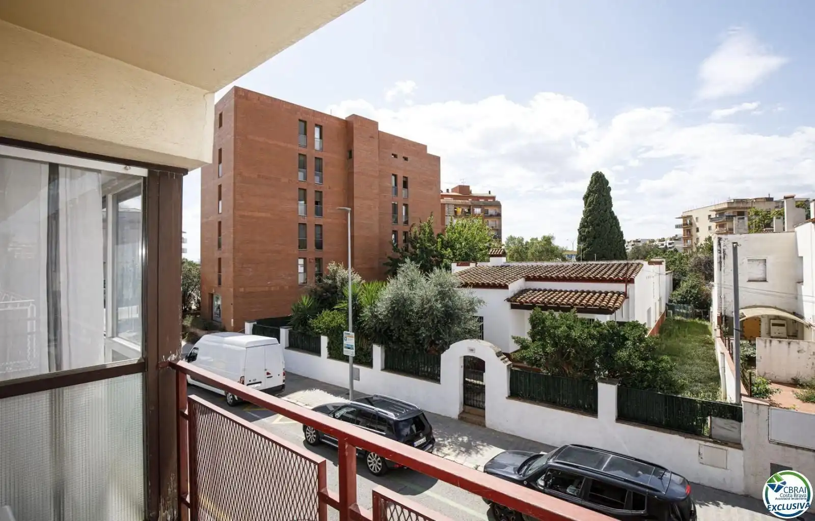 Außenansicht von Wohnungen zum Verkauf in Figueres mit Abstellraum und Möbliert