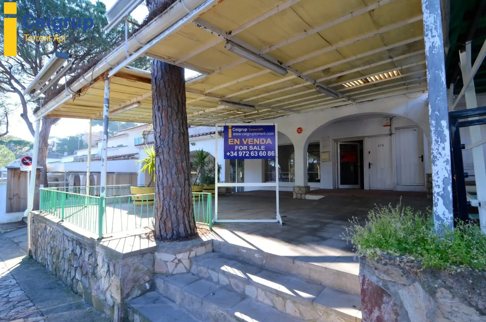 Commercial properties for sale in Pals
