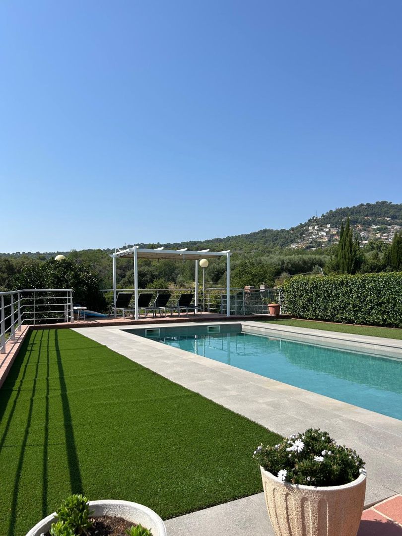 Piscina de Casa o xalet en venda en Bigues i Riells del Fai amb Jardí privat, Terrassa i Piscina