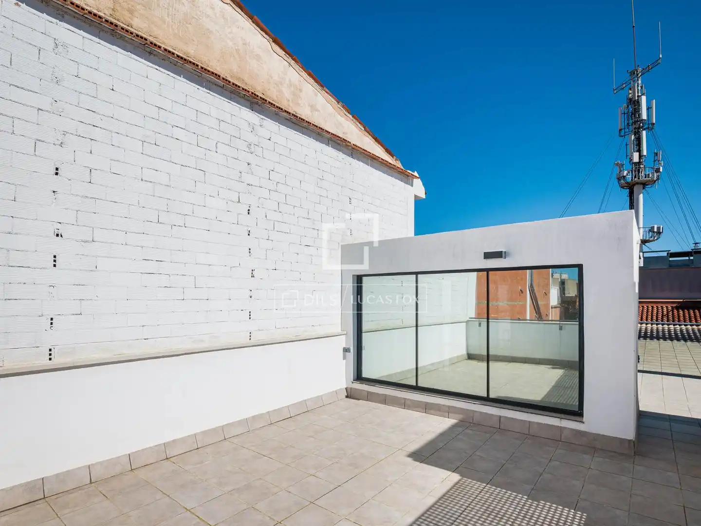 Terrasse von Wohnung zum Verkauf in Sant Cugat del Vallès mit Klimaanlage, Heizung und Terrasse