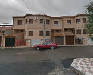 Exterior view of Single-family semi-detached for sale in Los Yébenes