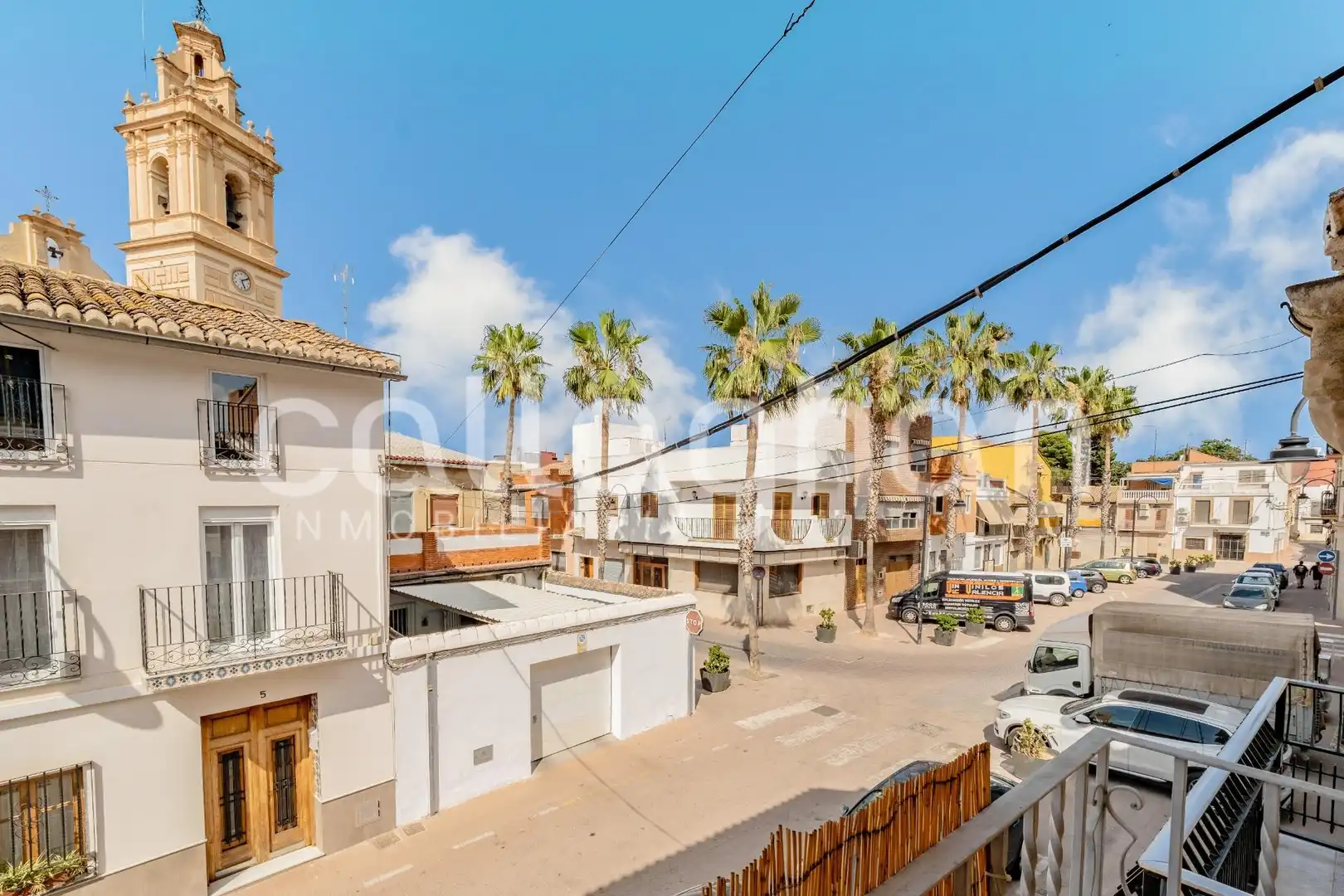 Vista exterior de Casa o xalet en venda en Museros amb Aire condicionat, Calefacció i Terrassa