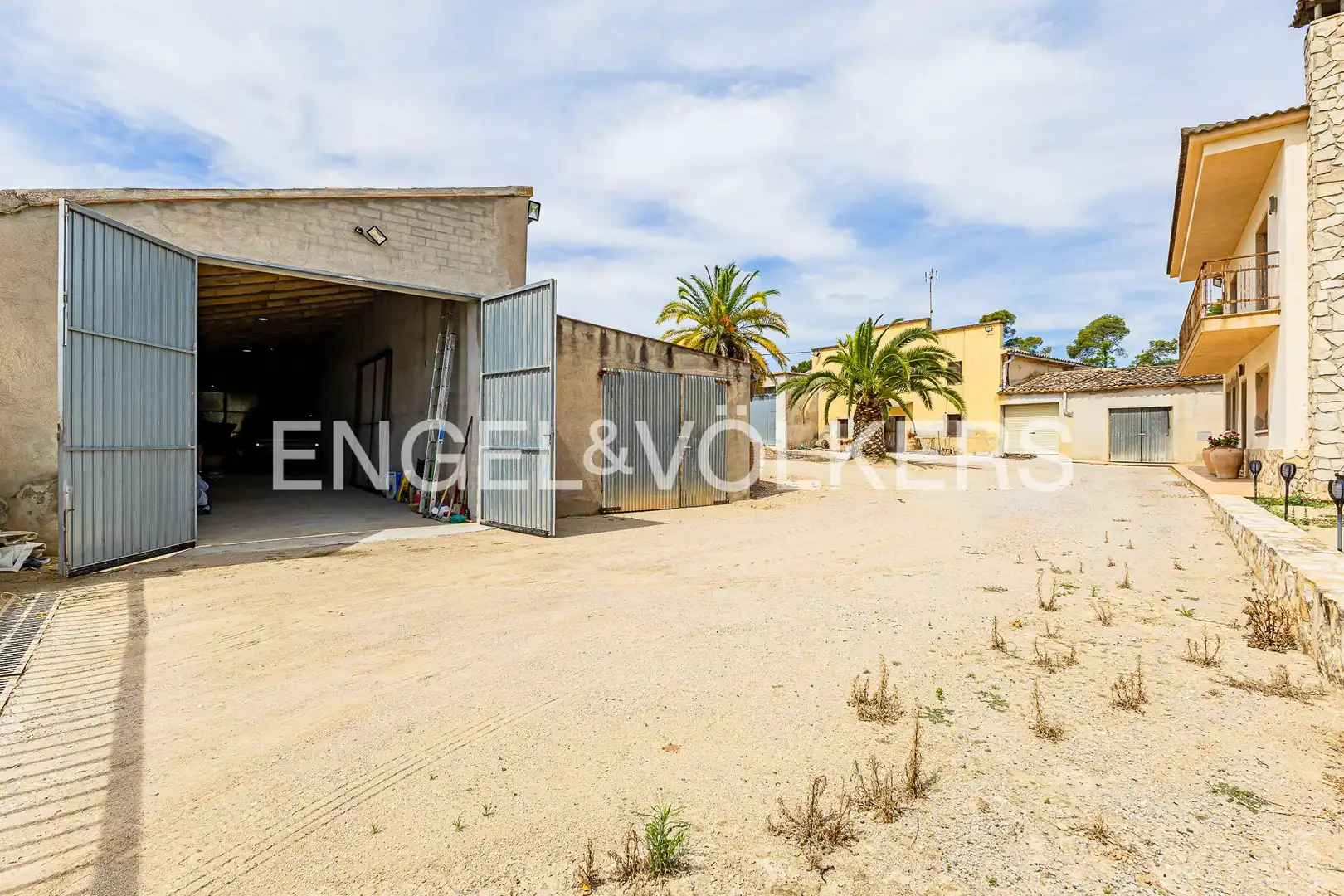 Casa amb terrassa en venda a Torrelles de Foix, imagen 44