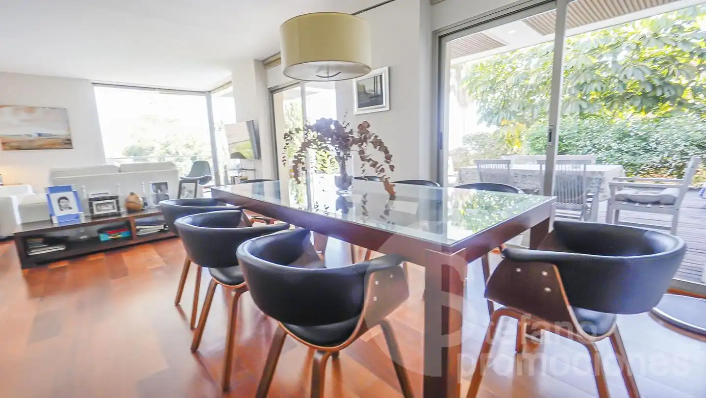Comedor de Casa o chalet en venta en Málaga con Aire acondicionado, Calefacción y Jardín privado