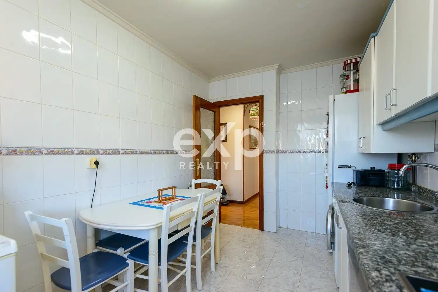 Kitchen of Flat for sale in Oviedo   with Heating, Storage room and Furnished