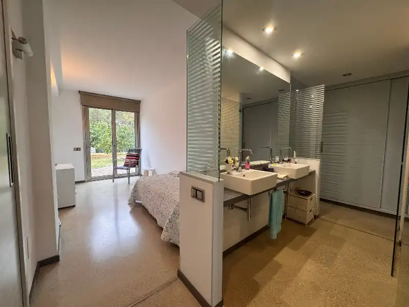 Habitación de Casa o chalet en venta en Madremanya con Aire acondicionado, Calefacción y Jardín privado