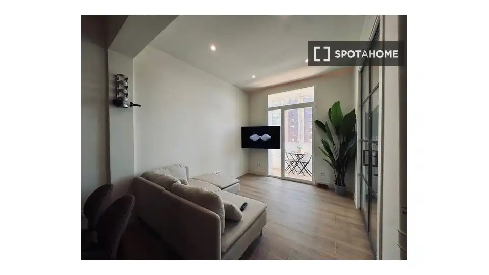 Sala d'estar de Apartament per a compartir en Madrid amb Aire condicionat, Terrassa i Moblat