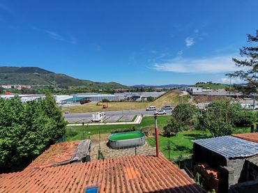 Piso en venta en Barrio Loredo