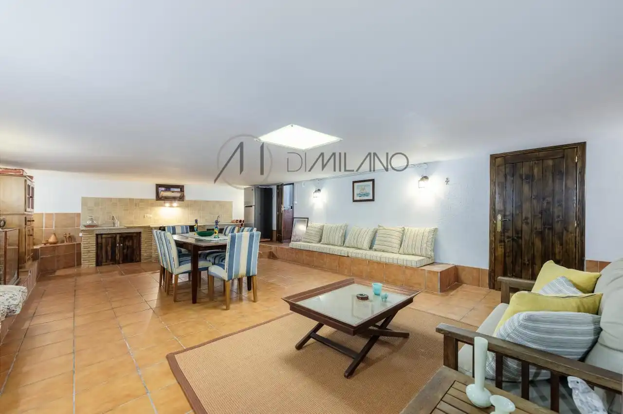 Sala d'estar de Casa o xalet en venda en Tomiño amb Calefacció, Jardí privat i Terrassa