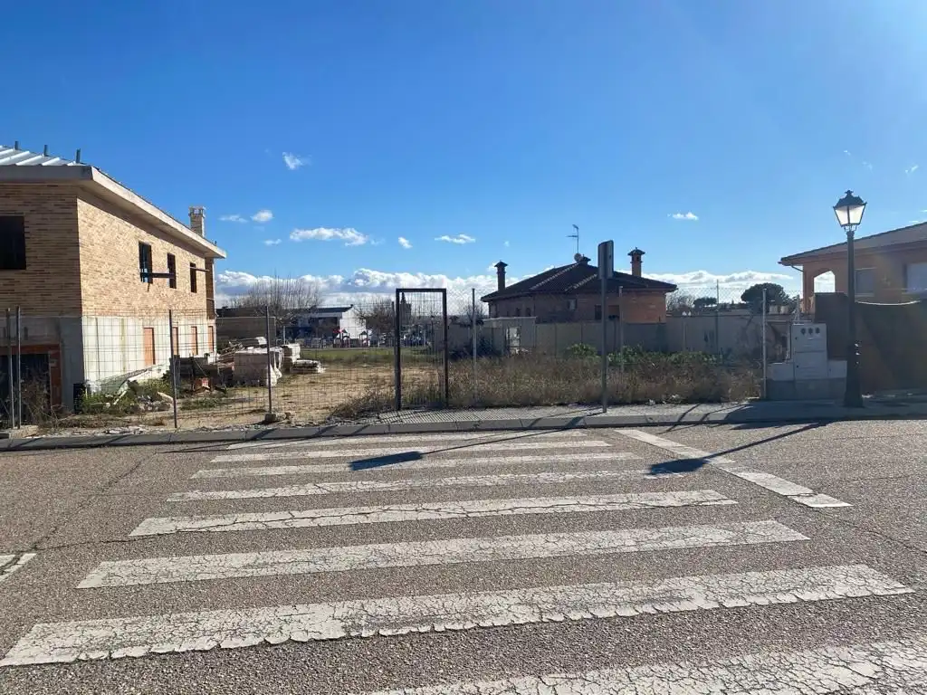 Terrenys i solars en venda a Villa del Prado, imagen 7