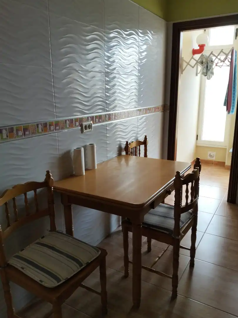 Esszimmer von Erdgeschoss zur Miete in Arona mit Terrasse, Möbliert und Ofen