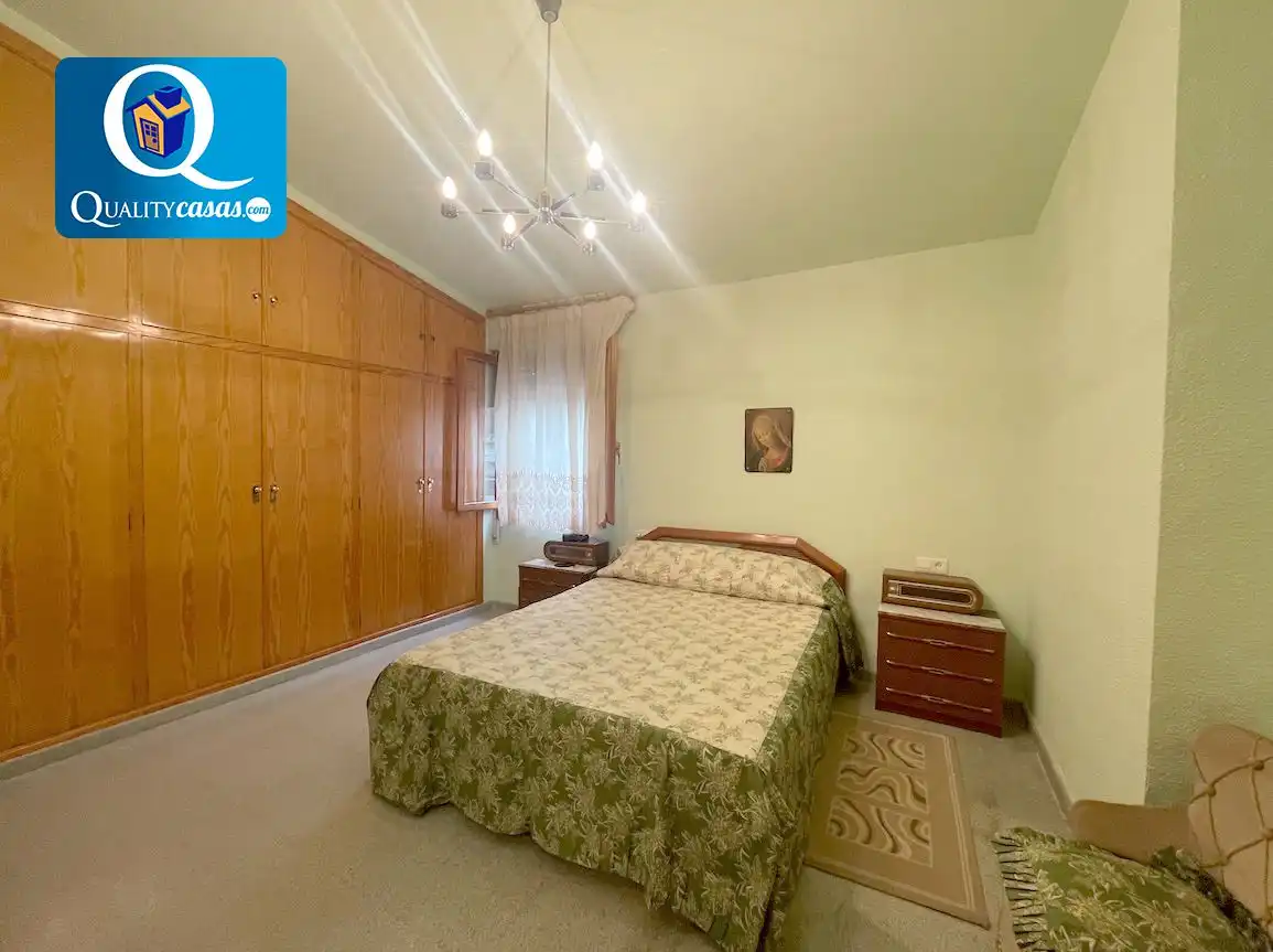 Dormitori de Casa o xalet en venda en Elche / Elx amb Terrassa i Traster