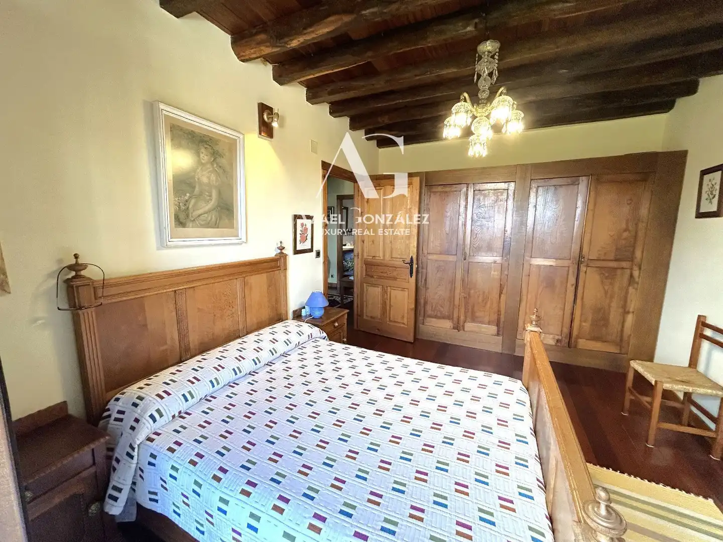 Habitación de Casa o chalet en venta en Camargo con Calefacción, Terraza y Amueblado