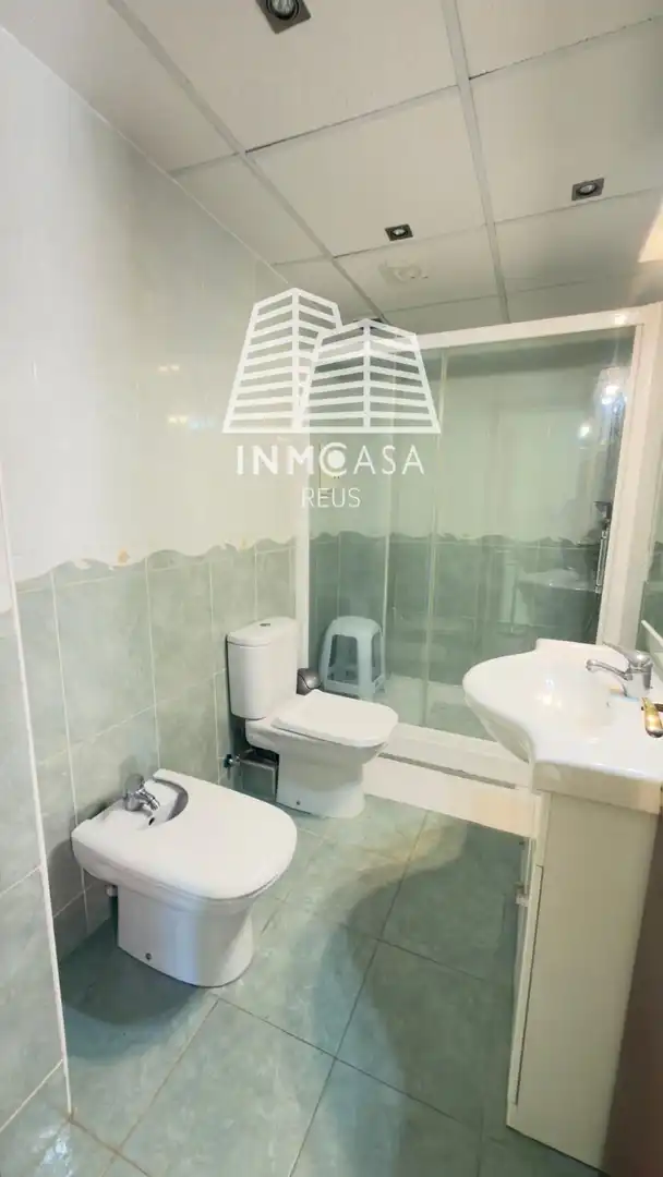 Baño de Piso en venta en Tarragona con Terraza