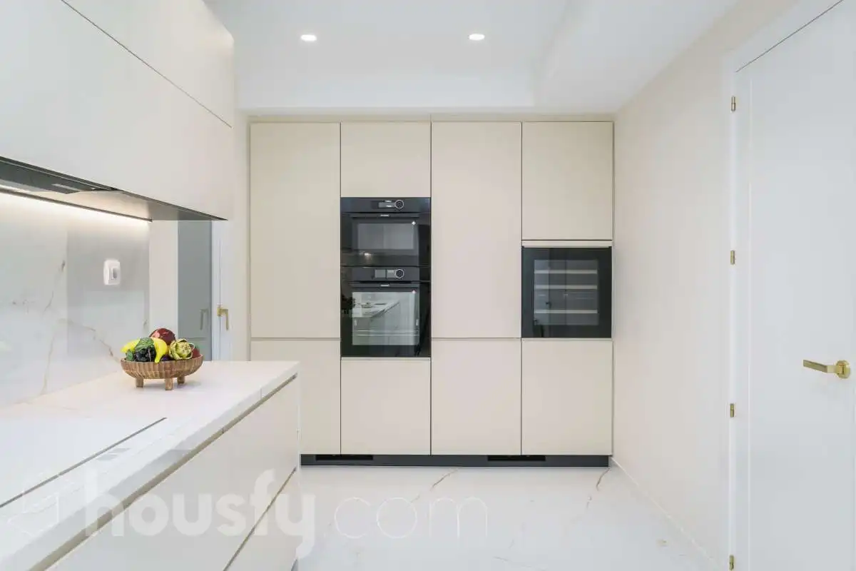 Flat for sale in Via Augusta, Sant Gervasi- Galvany