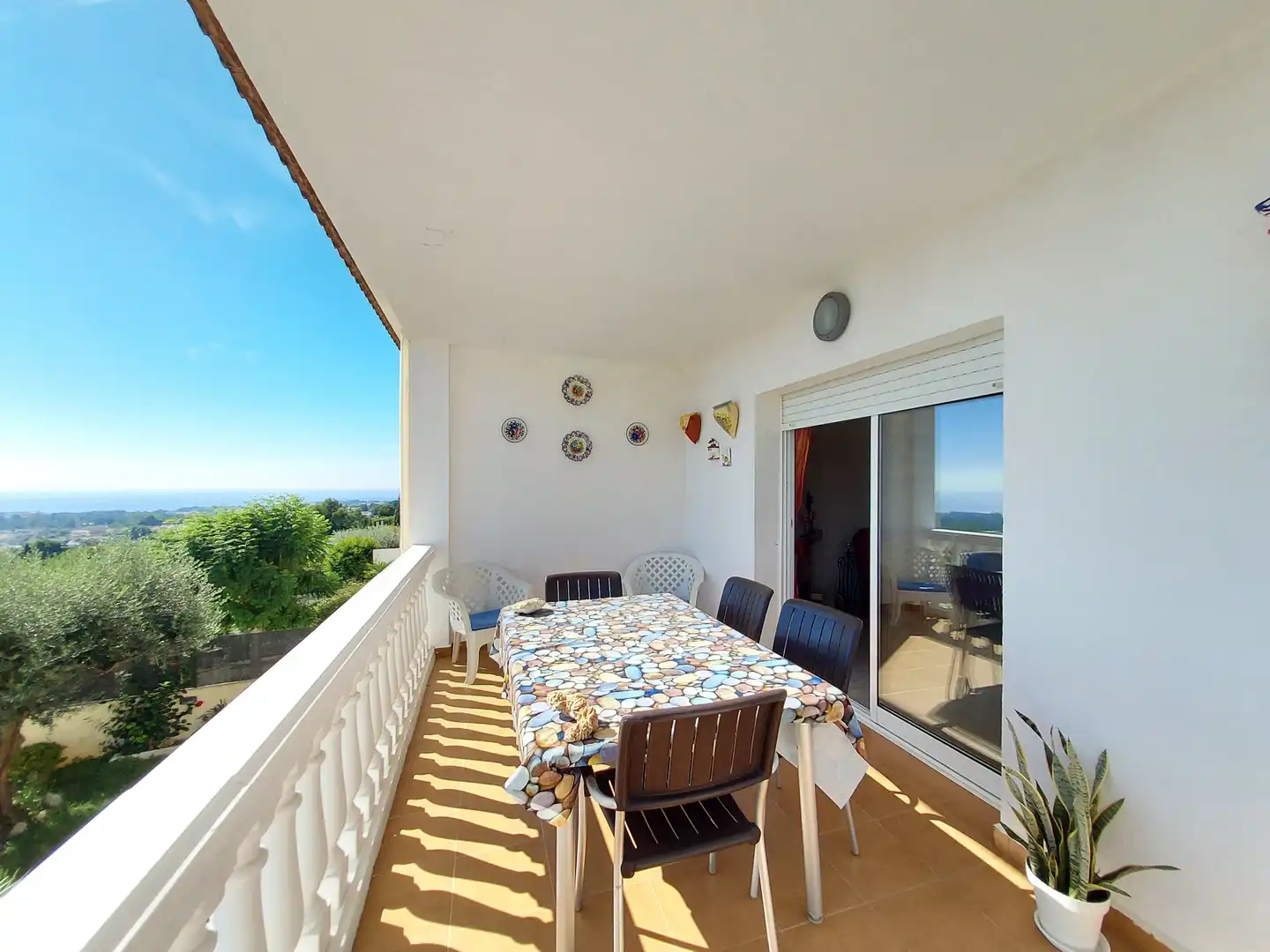 Terraza de Casa adosada en venta en El Vendrell con Jardín privado, Terraza y Piscina