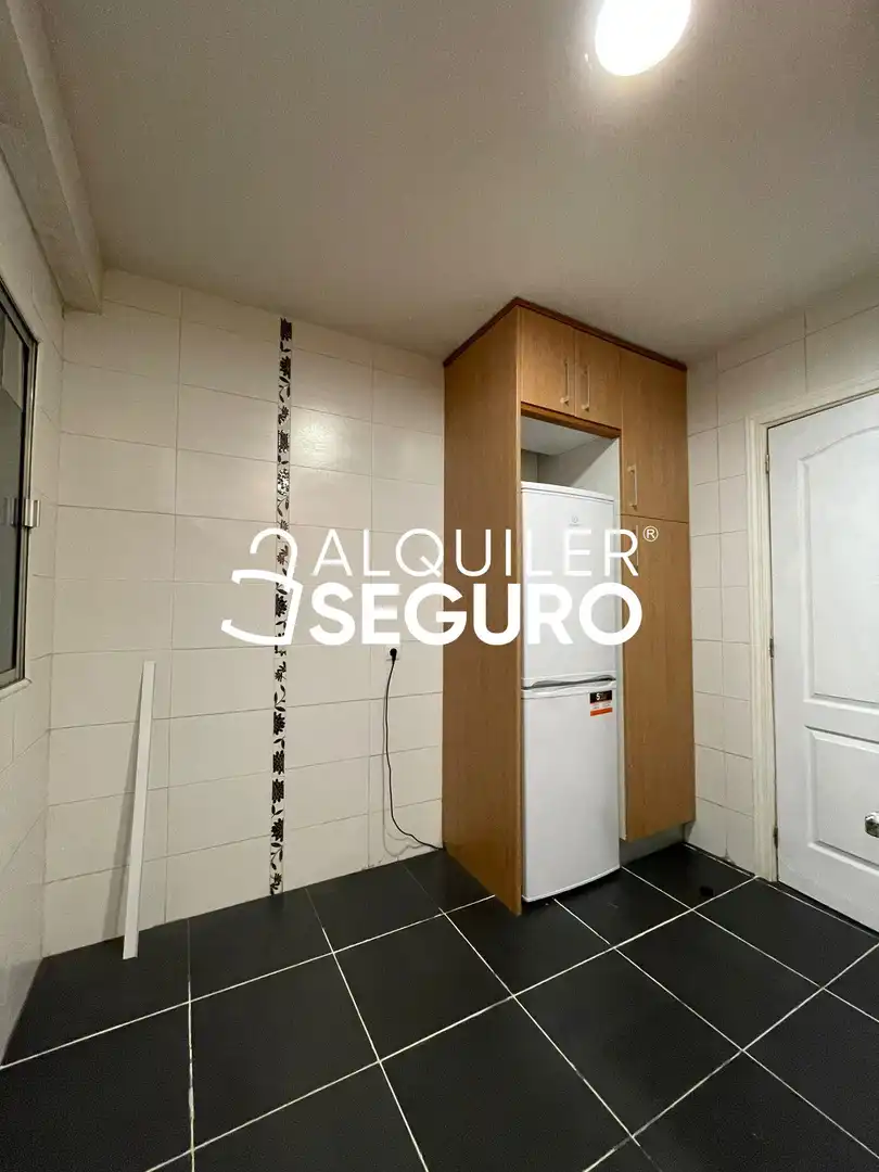 Cuina de Pis de lloguer en Alcobendas amb Aire condicionat, Calefacció i Piscina