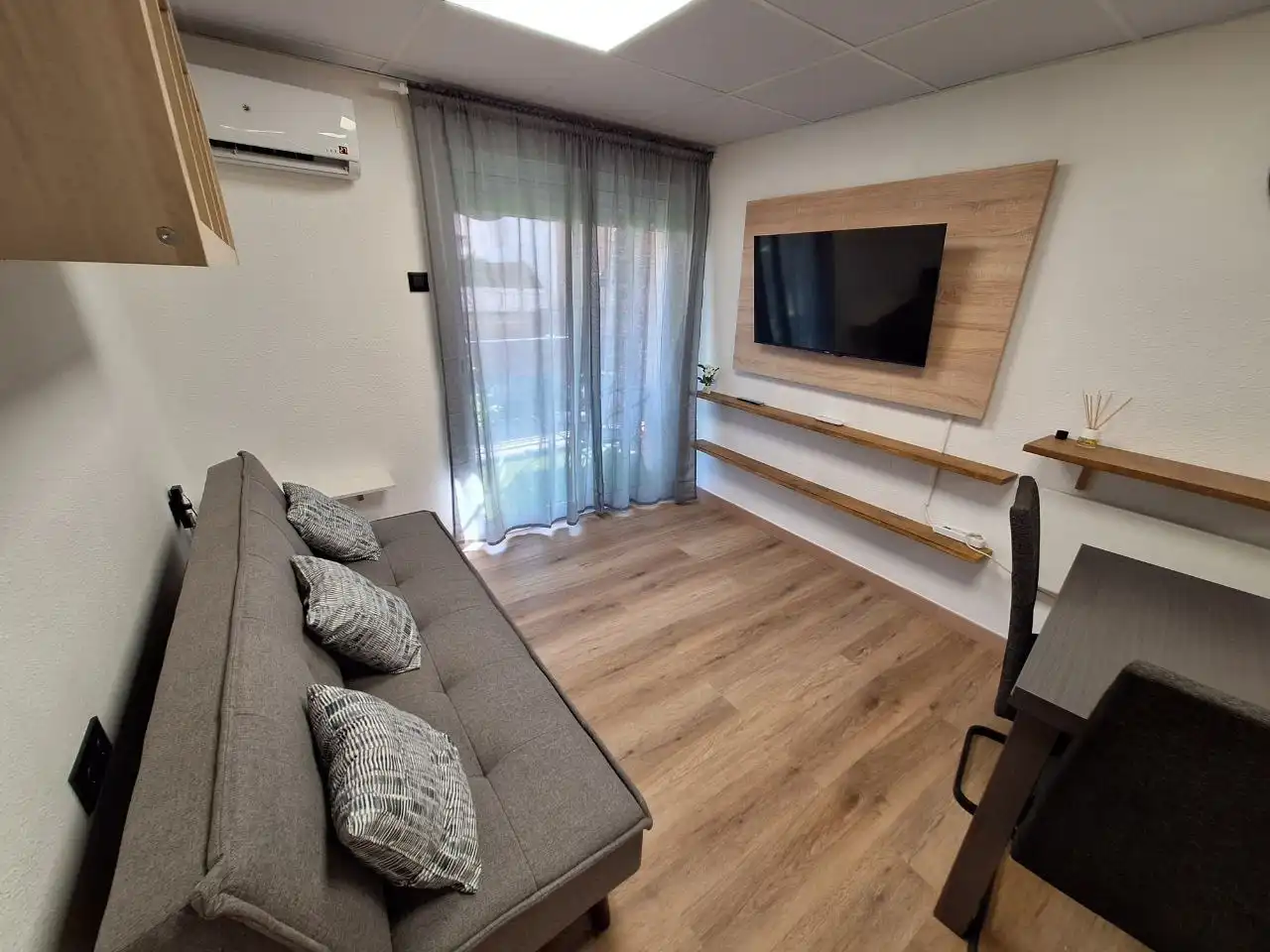 Sala de estar de Piso de alquiler en Burjassot con Aire acondicionado, Amueblado y Horno