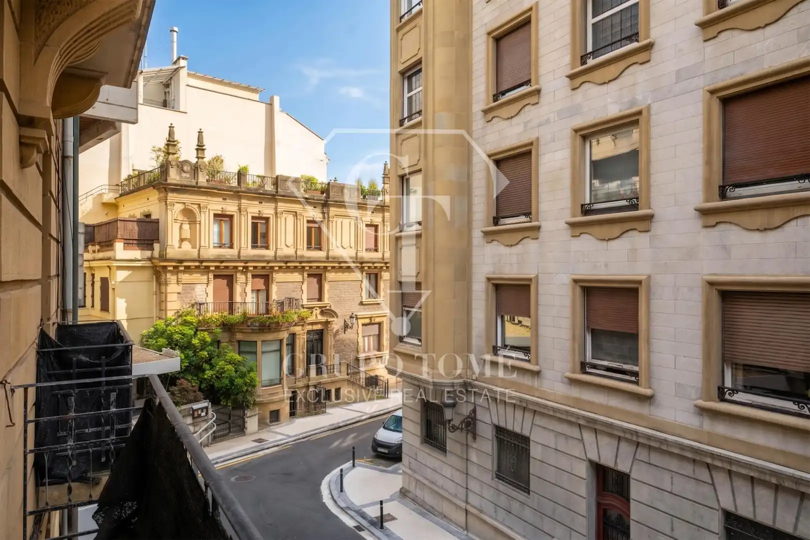 Vista exterior de Piso en venta en Donostia - San Sebastián  con Calefacción, Amueblado y Balcón