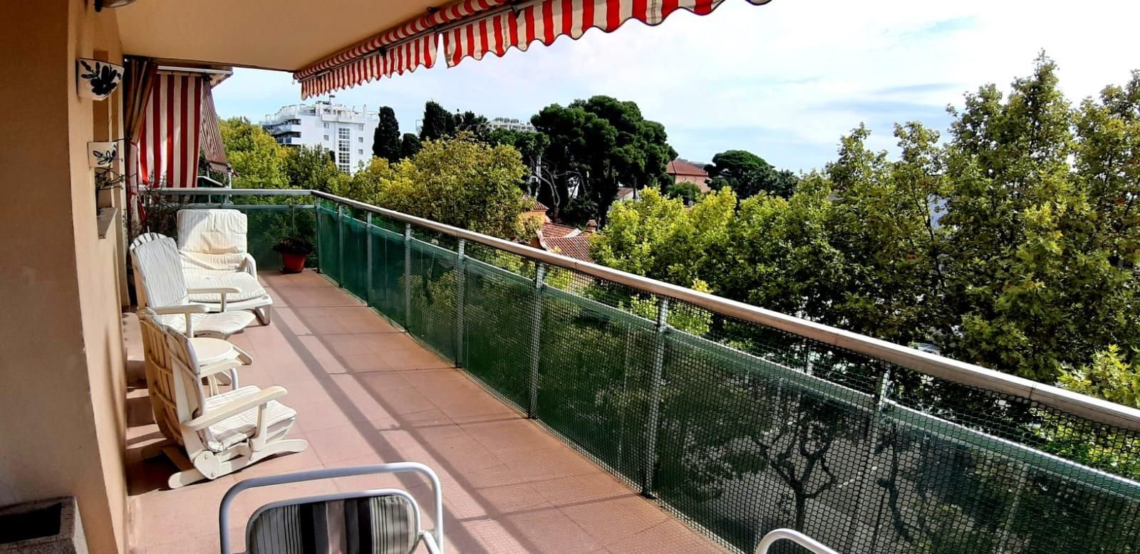 Terraza de Piso en venta en Salou con Calefacción, Terraza y Balcón