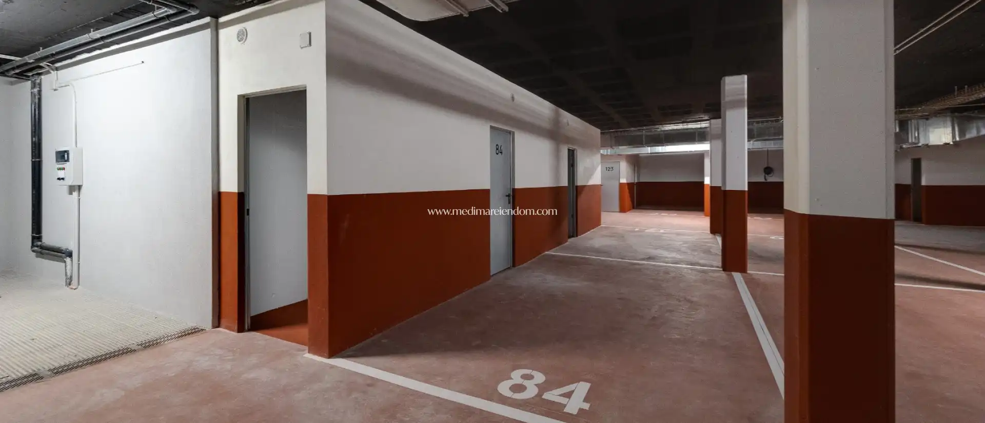 Parking of Flat for sale in Orihuela  with Air Conditioner, Heating and Private garden
