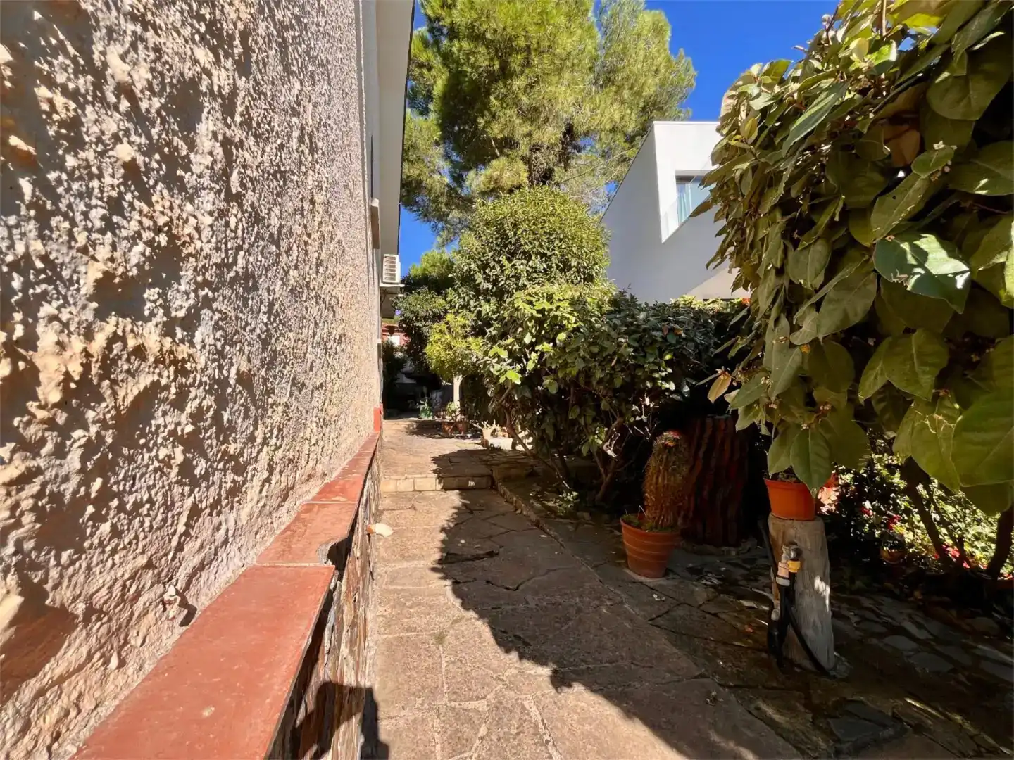 Vista exterior de Casa o chalet en venta en Begues con Aire acondicionado, Piscina y Balcón