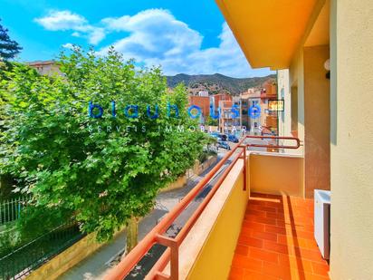 Exterior view of Flat for sale in Portbou  with Air Conditioner, Heating and Terrace