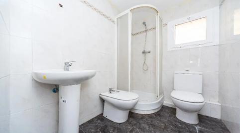 Photo 4 of Flat for sale in Carrer Jerez de la Frontera, Sant Roc, Barcelona