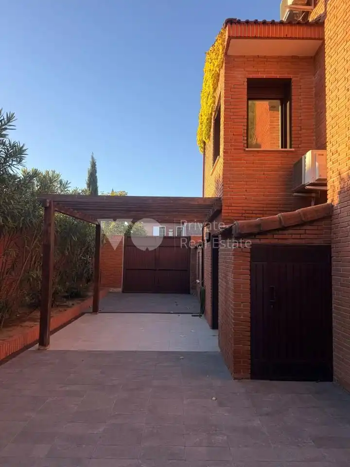 Garden of Houses for rent in Majadahonda  with Heating, Private garden and Terrace