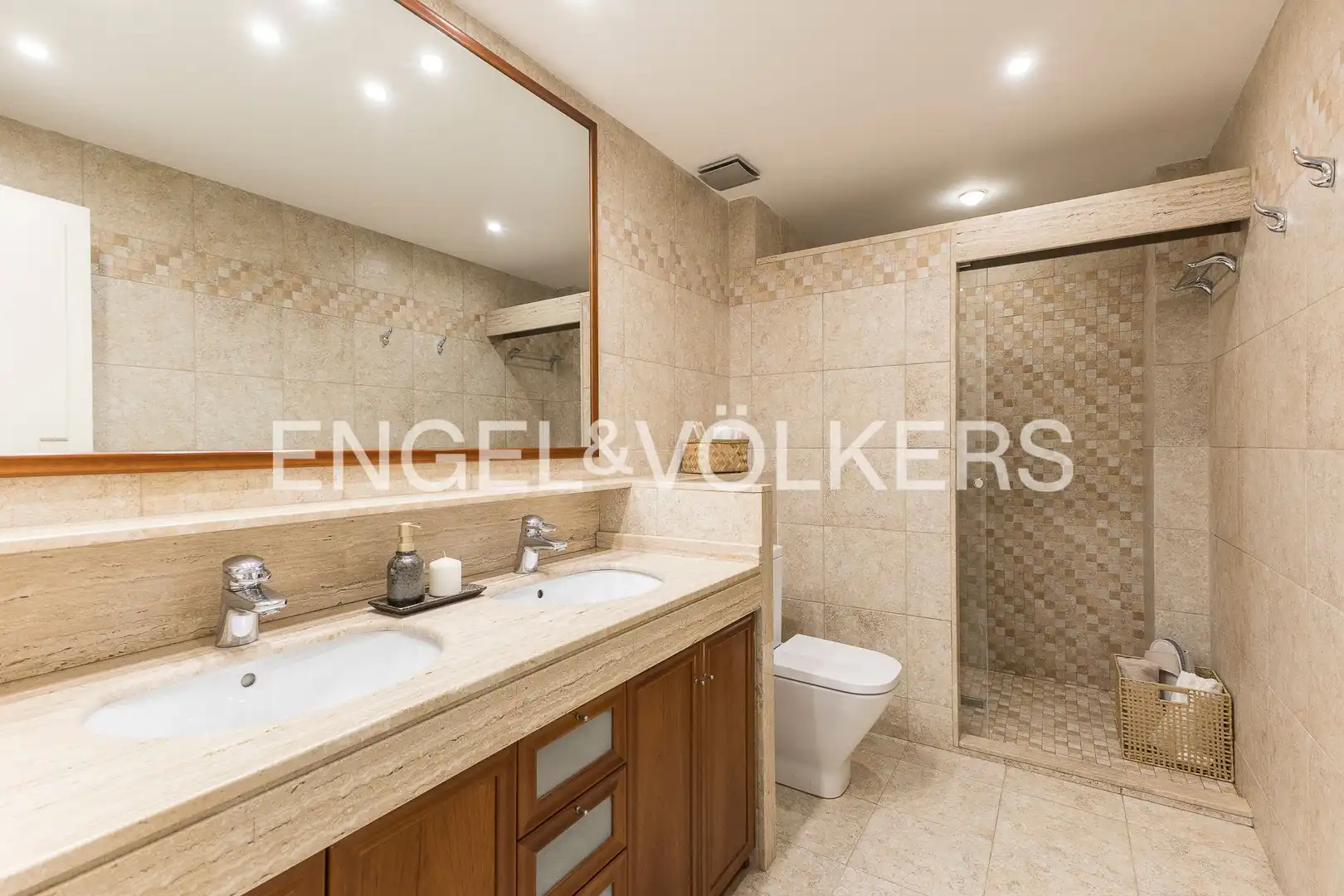 Flat with terrace to rent in Les Corts, imagen 37