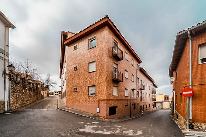 Exterior view of Garage for sale in Mondéjar