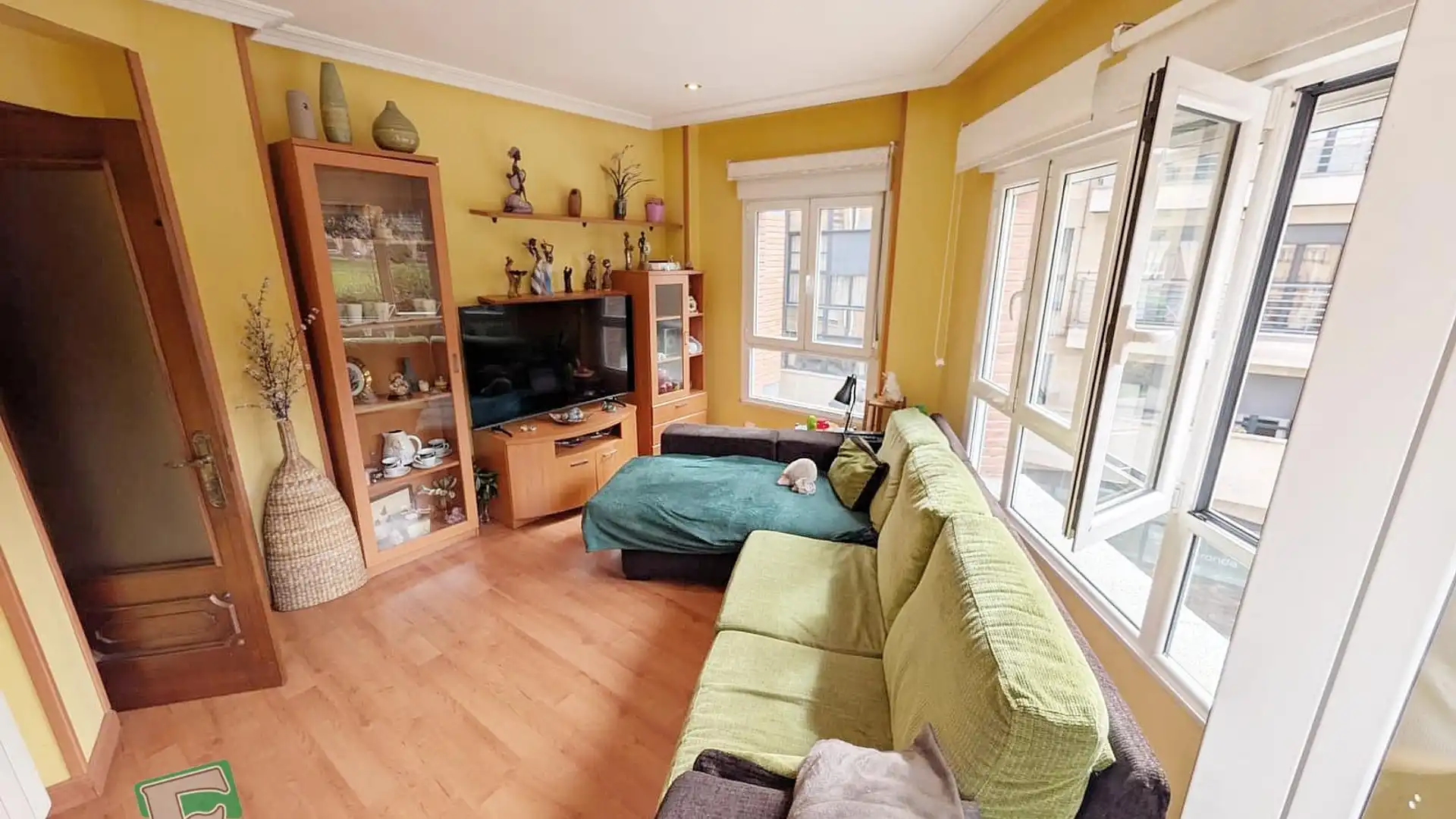 Flat for sale in ALBENIZ, Teatinos - Los Prados, Milán - Pumarín - Teatinos