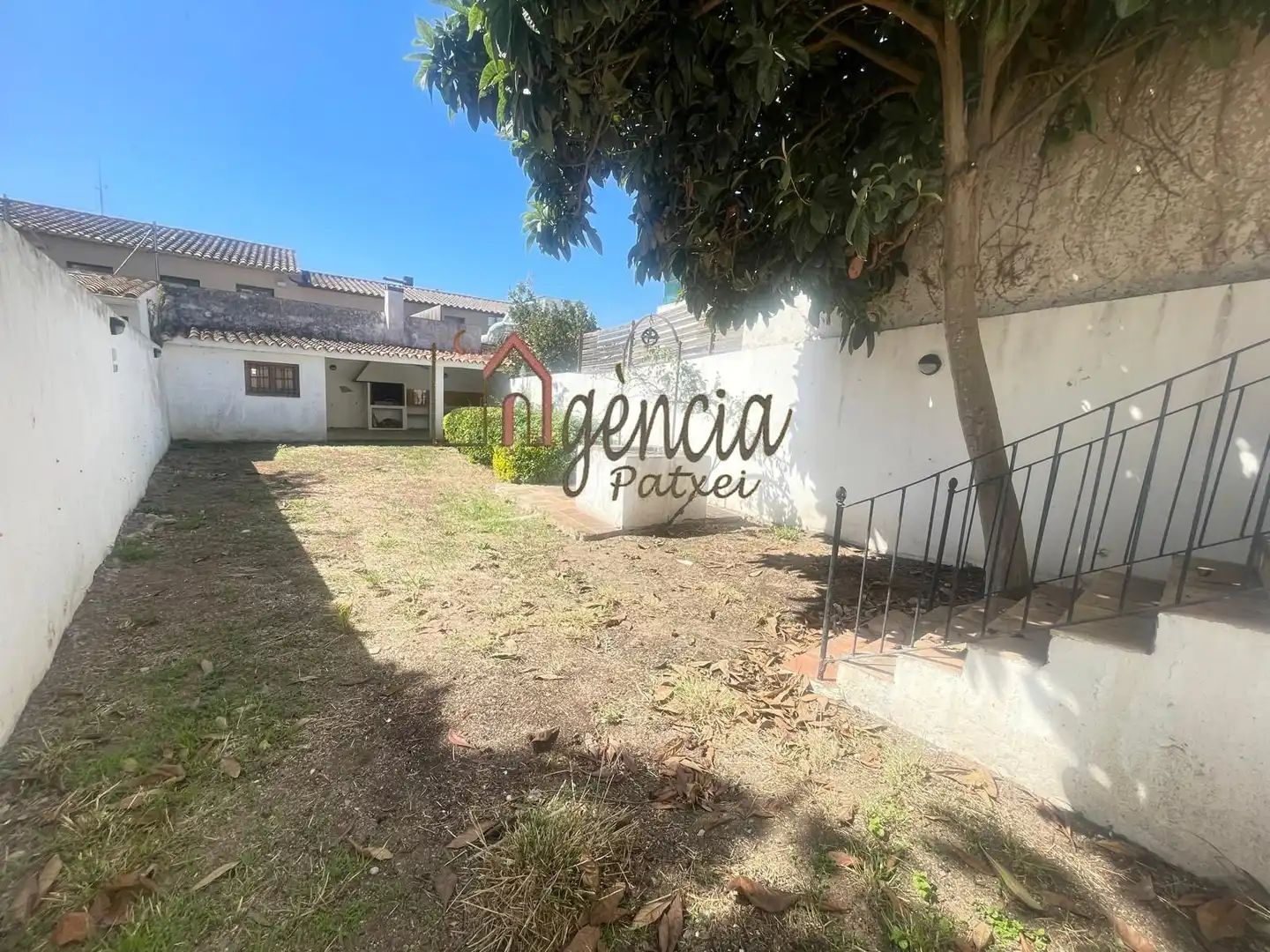 Vista exterior de Finca rústica en venda en Palafrugell amb Calefacció, Jardí privat i Traster