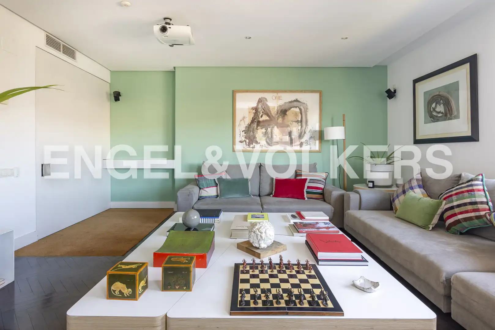 Sala de estar de Dúplex en venta en Madrid con Aire acondicionado, Calefacción y Terraza