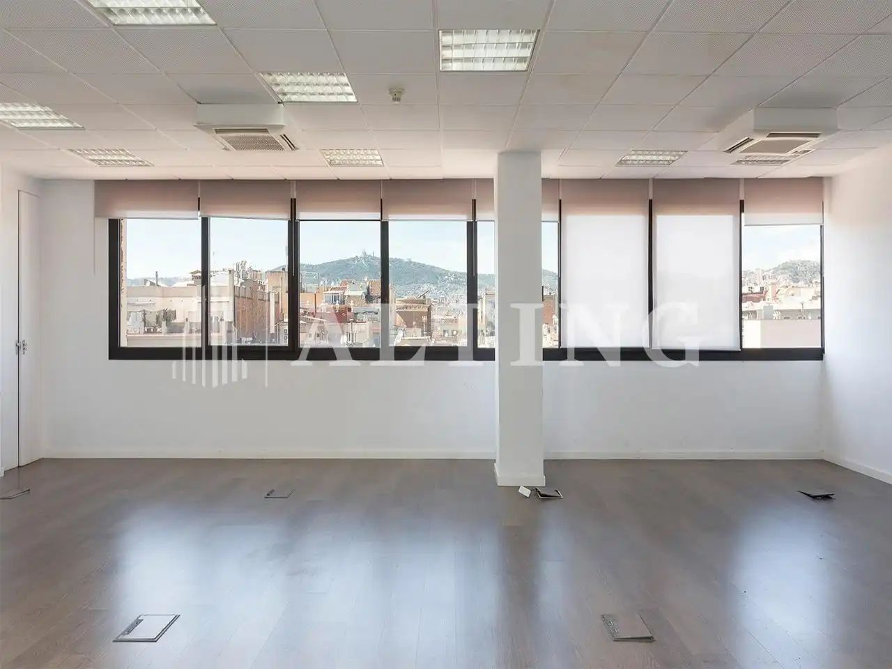 Office space with lift to rent in Gran Vía Corts Catalanes, imagen 3