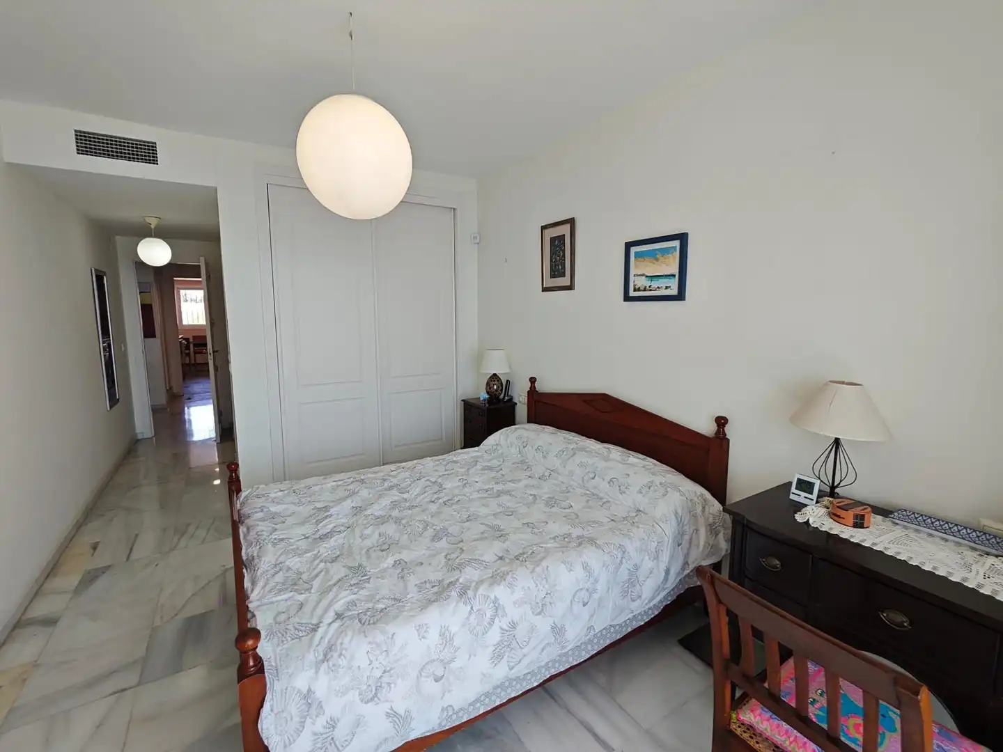 Schlafzimmer von Wohnung zur Miete in Benalmádena mit Klimaanlage, Terrasse und Gemeinschaftspool