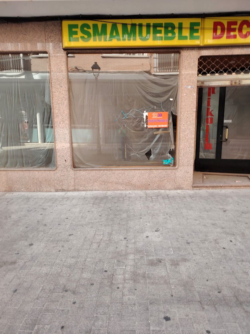 Exterior view of Premises for sale in Alcalá de Henares