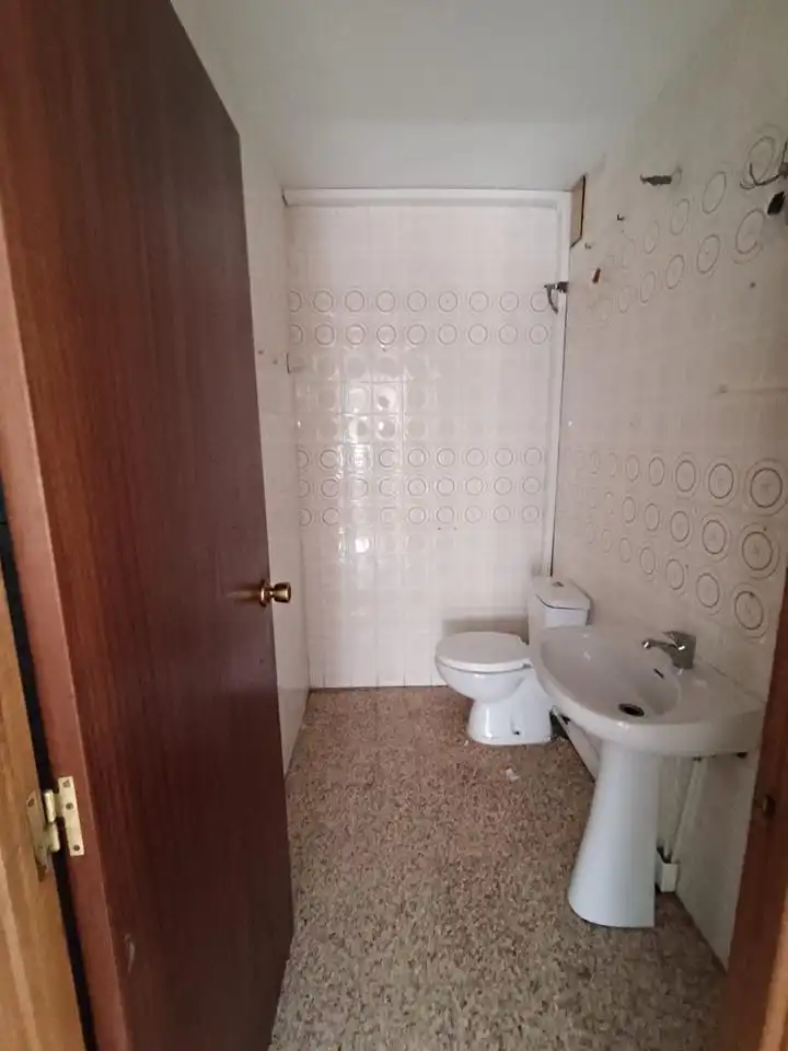 Baño de Piso en venta en Alicante / Alacant con Terraza