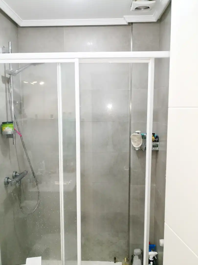 Bathroom of Flat for sale in Madrid  with Heating