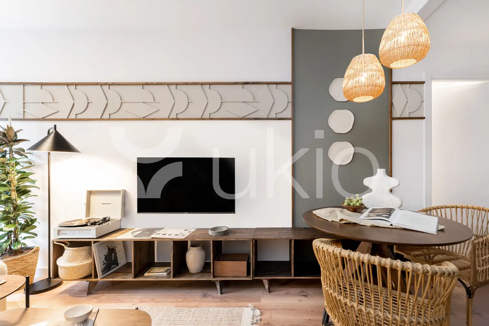 Living room of Apartments for rent in Madrid  with Air Conditioner, Heating and Furnished