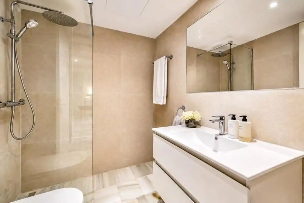 Apartment mit Pool zum Verkauf in Nueva Andalucía, imagen 13