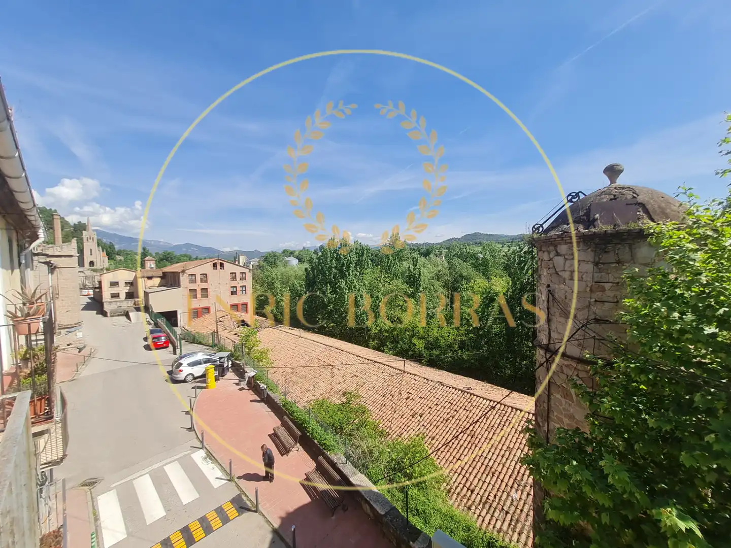Vista exterior de Pis en venda en Casserres amb Calefacció, Parquet i Terrassa