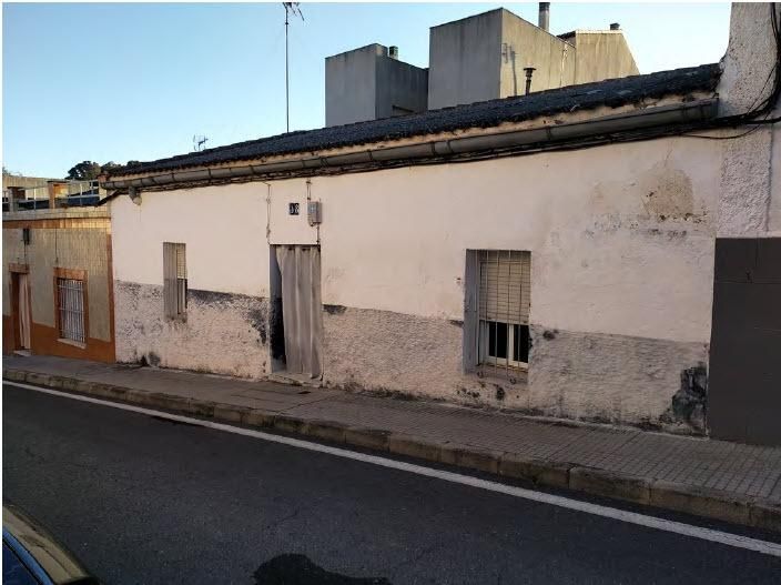 Exterior view of Residential for sale in Cáceres Capital