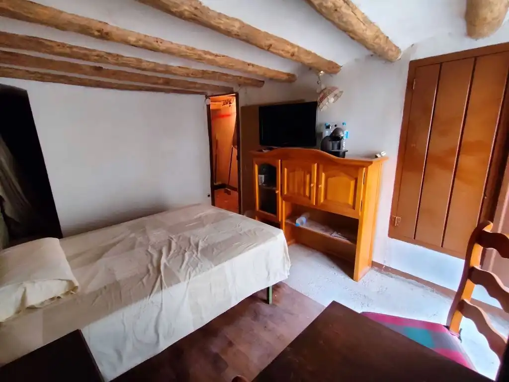 Habitación de Finca rústica en venta en Torre del Compte con Balcón