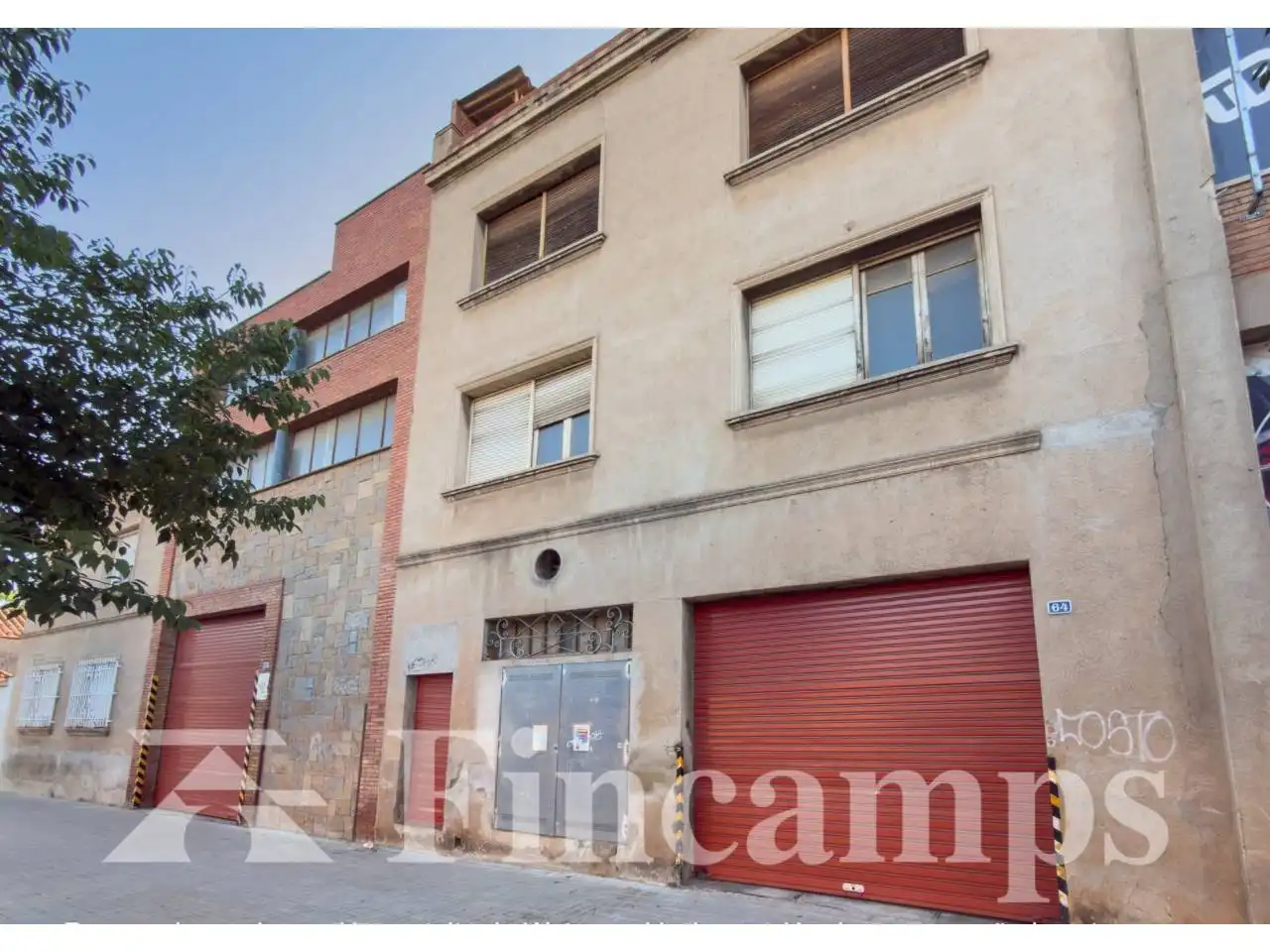 Exterior view of Industrial buildings for rent in Sabadell