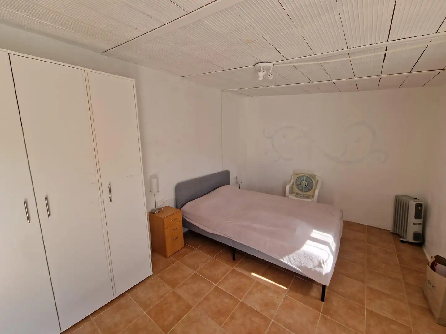 Habitación de Finca rústica en venta en Algar con Aire acondicionado