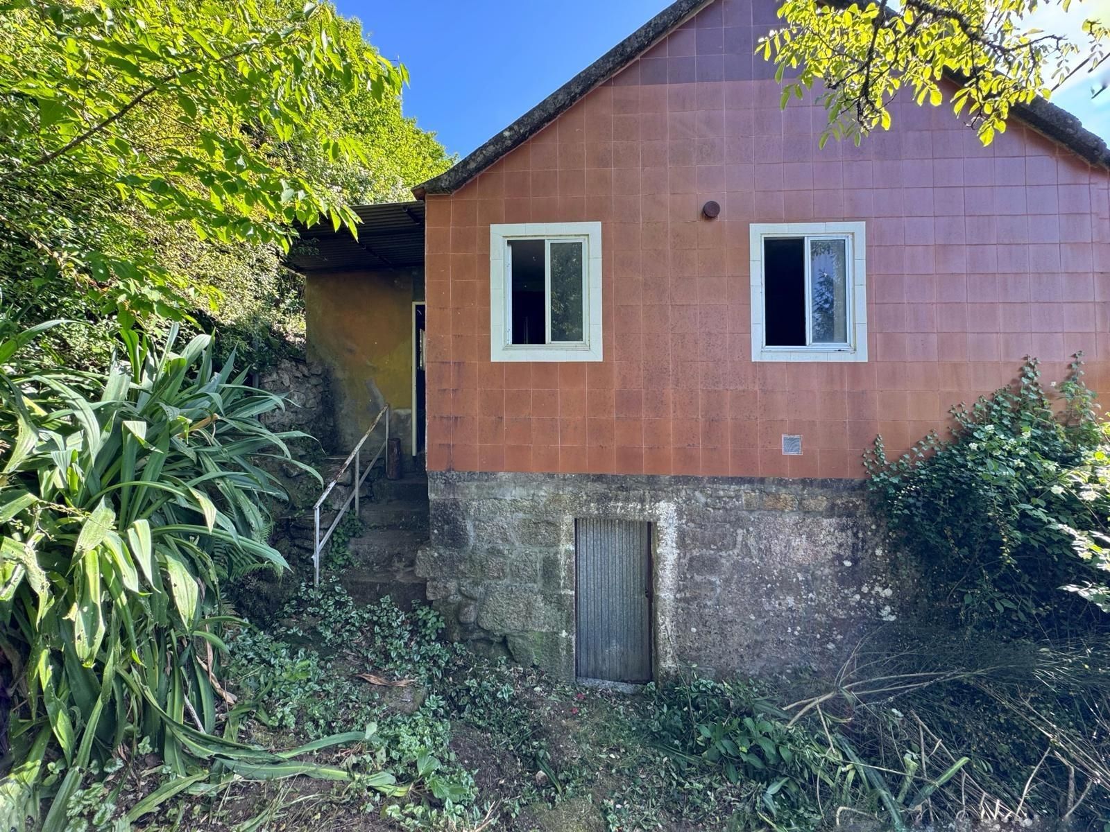 Vista exterior de Casa o chalet en venta en A Lama   con Jardín privado