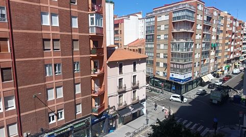 Foto 2 de Piso en venta en Circular, Valladolid Capital